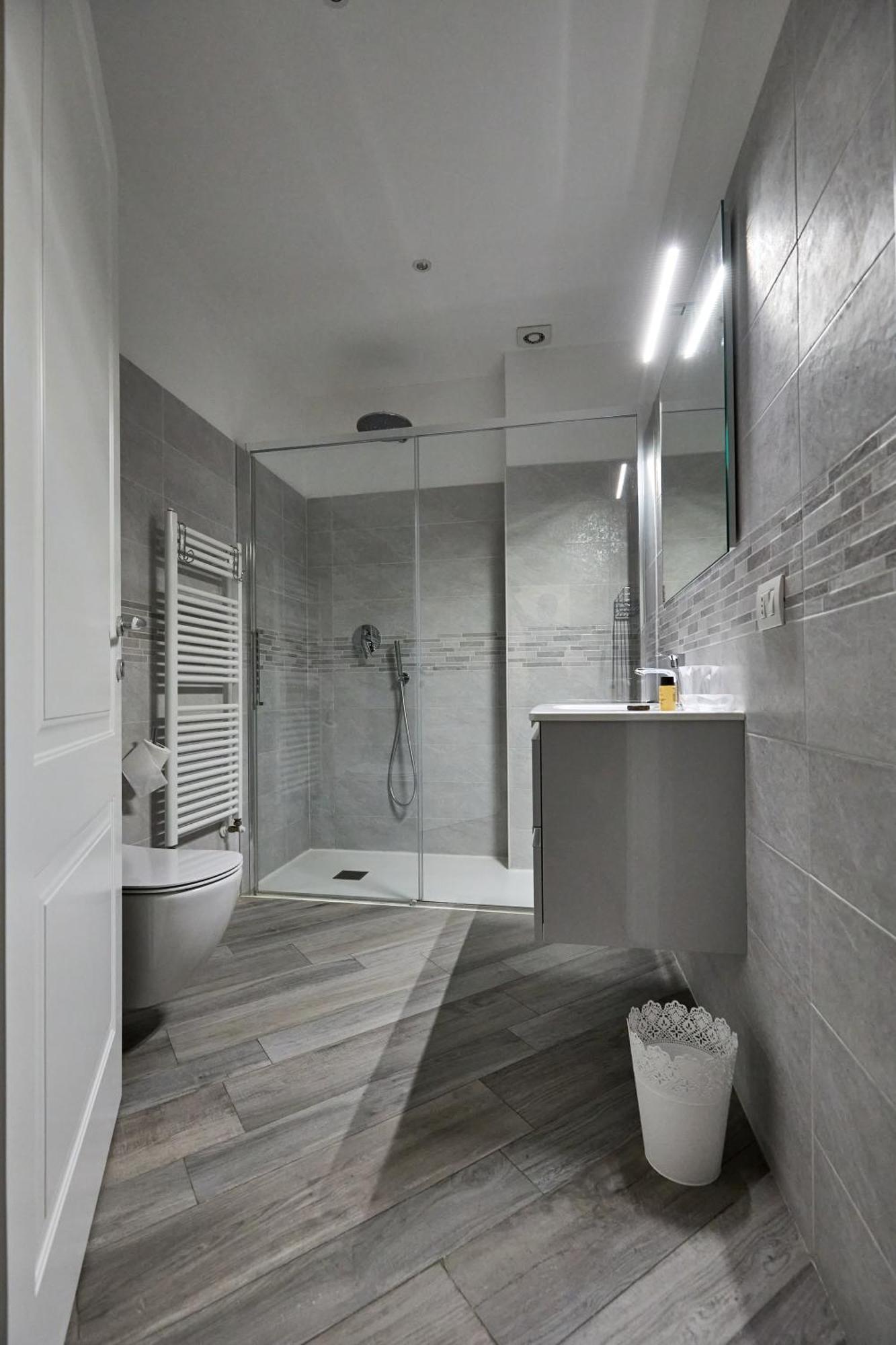 La Torre Lunga -Smart Working- 150 M Dalle-From Due Torri-Two Towers Bologna Bagian luar foto