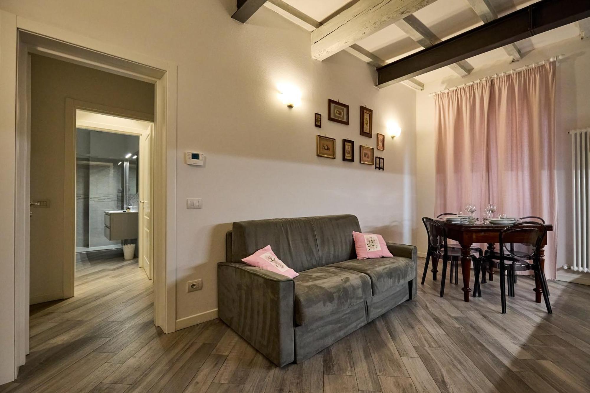 La Torre Lunga -Smart Working- 150 M Dalle-From Due Torri-Two Towers Bologna Bagian luar foto