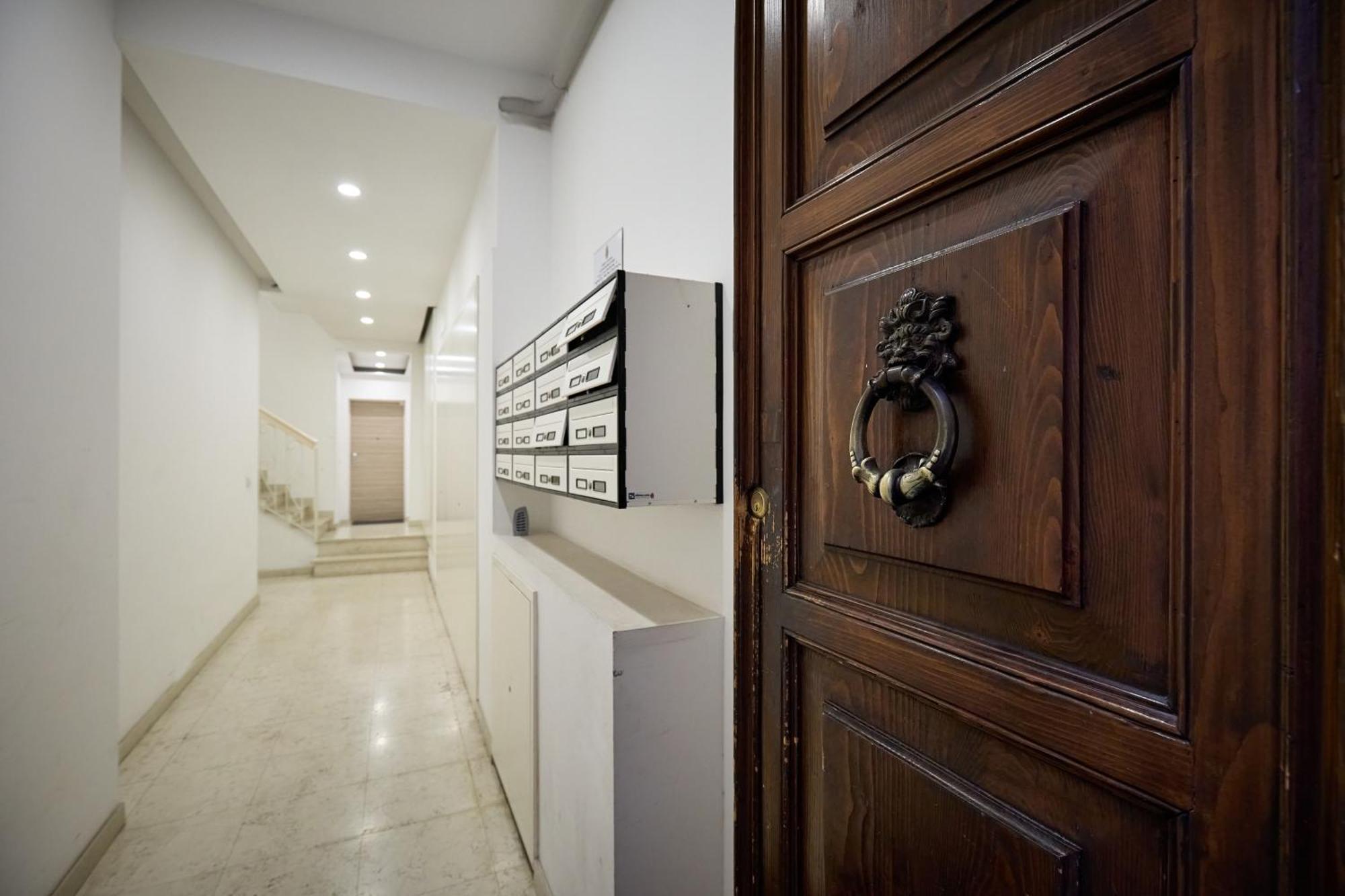 La Torre Lunga -Smart Working- 150 M Dalle-From Due Torri-Two Towers Bologna Bagian luar foto